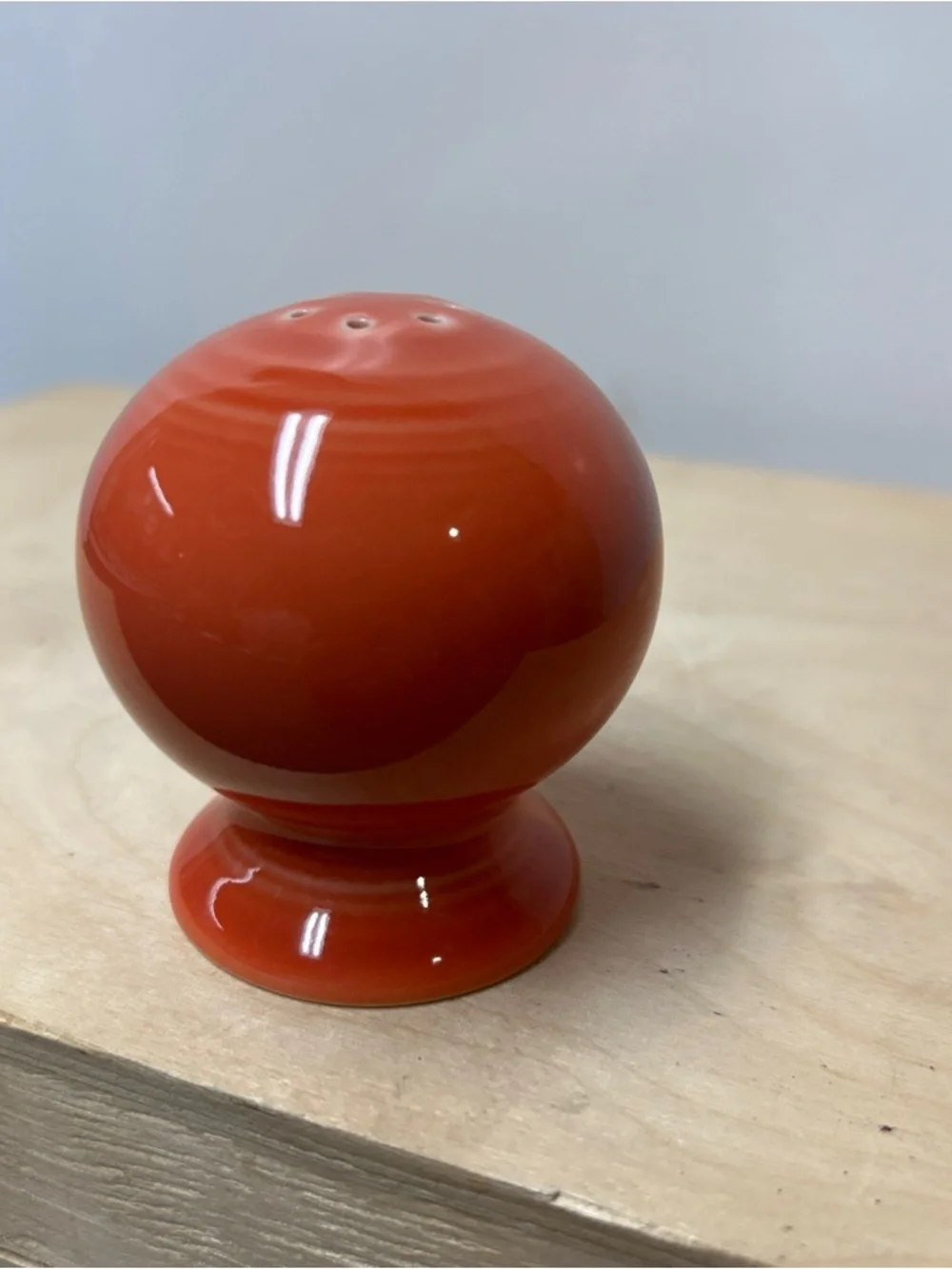 Vintage Fiestaware Round‎ Ball Bulb Salt OR Pepper Shakers Orange Rubber Stopper
